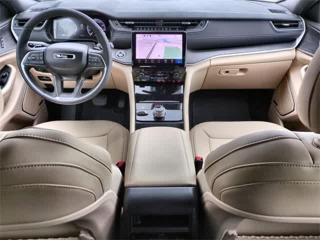 new 2025 Jeep Grand Cherokee car, priced at $42,710