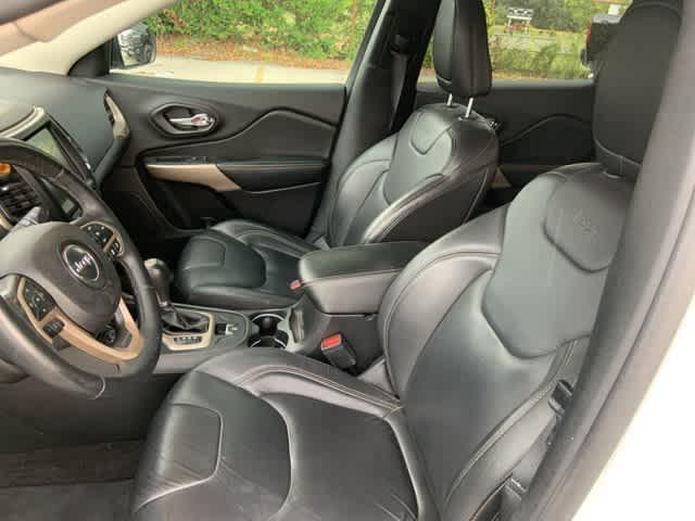 used 2018 Jeep Cherokee car, priced at $16,517