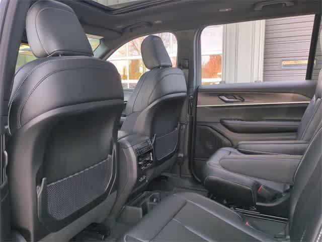 new 2025 Jeep Grand Cherokee L car, priced at $44,335