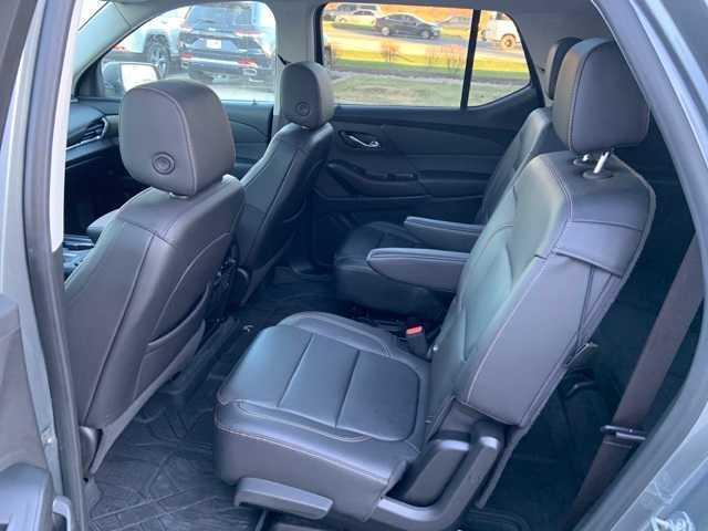 used 2021 Chevrolet Traverse car, priced at $24,500