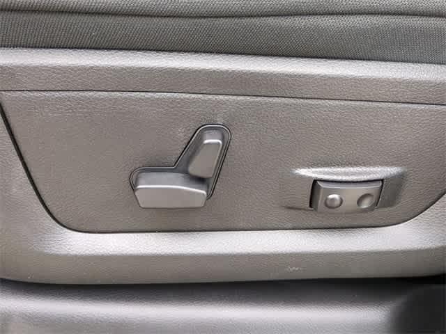 new 2025 Ram 2500 car, priced at $65,710