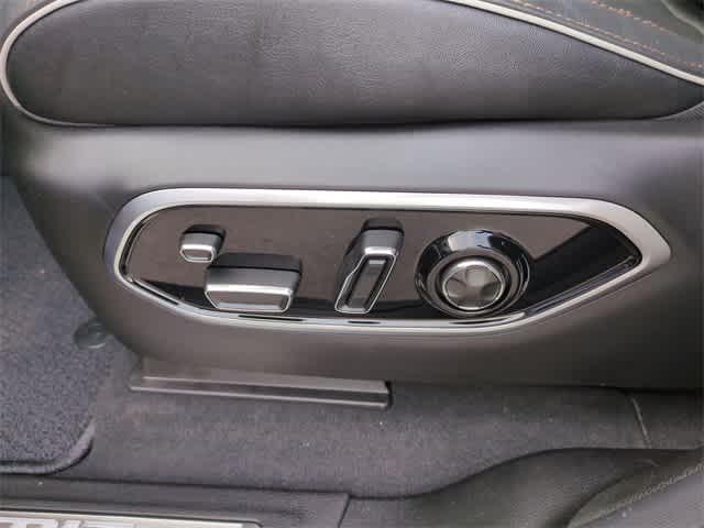 new 2025 Jeep Grand Cherokee car, priced at $53,105