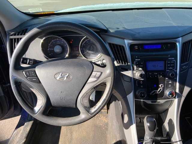 used 2011 Hyundai Sonata car, priced at $1,500