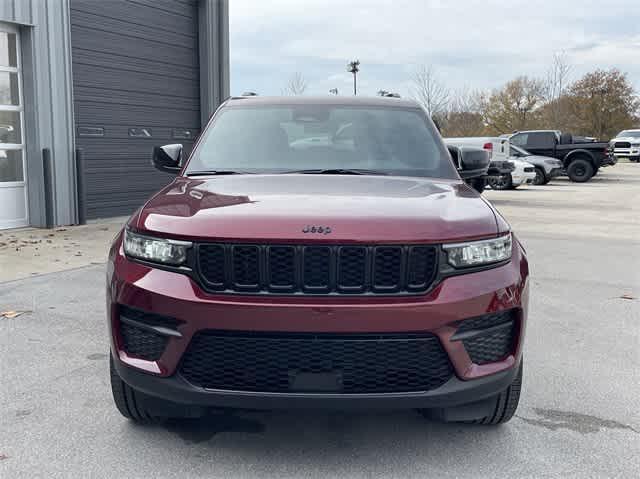 new 2025 Jeep Grand Cherokee car, priced at $43,270