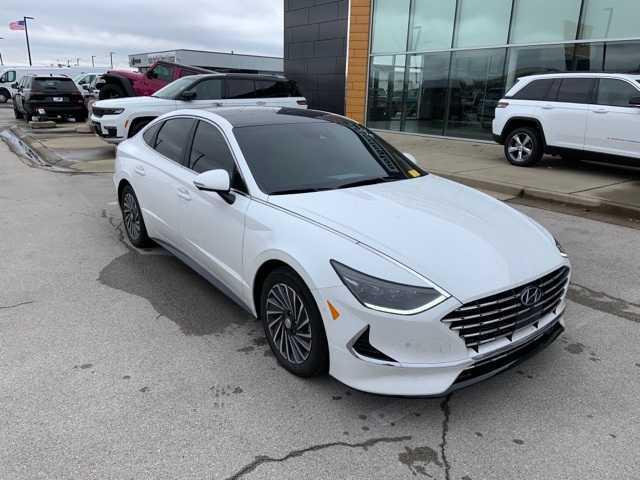 used 2022 Hyundai Sonata Hybrid car