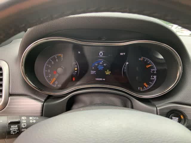 used 2020 Jeep Grand Cherokee car, priced at $21,381