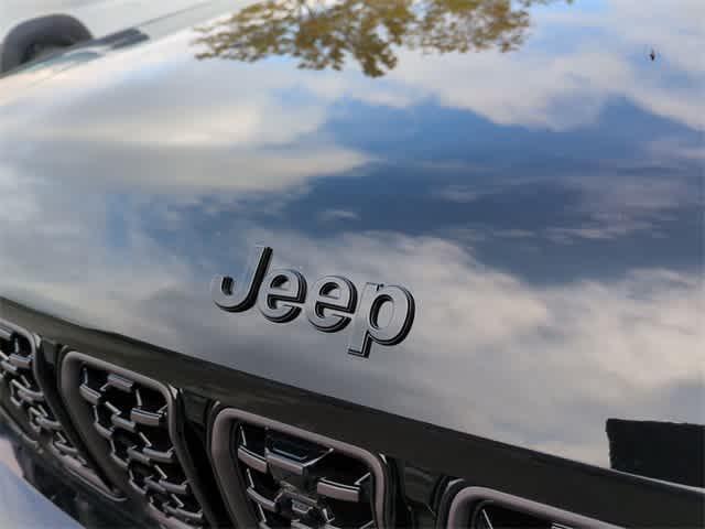 new 2025 Jeep Grand Cherokee L car, priced at $57,080