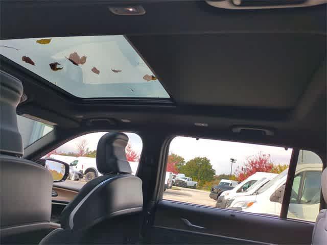 new 2025 Jeep Grand Cherokee L car, priced at $57,080