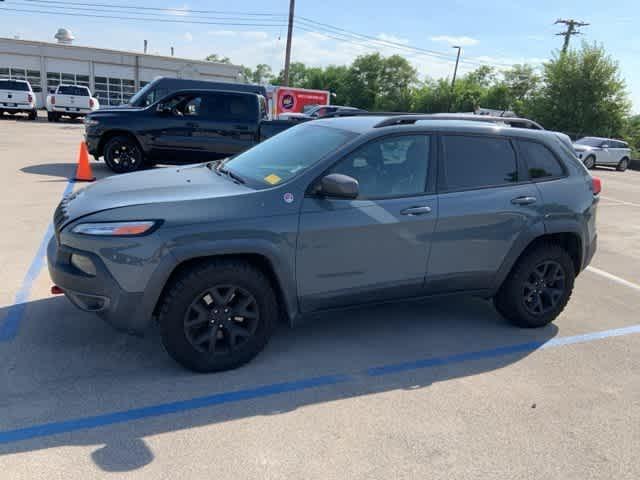 used 2015 Jeep Cherokee car, priced at $7,588
