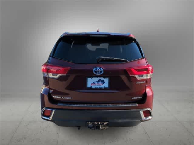 used 2018 Toyota Highlander Hybrid car, priced at $29,486