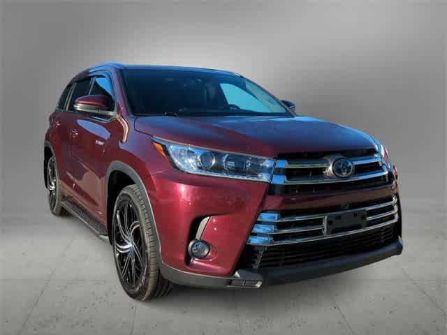 used 2018 Toyota Highlander Hybrid car, priced at $29,486