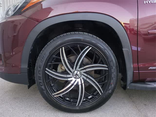 used 2018 Toyota Highlander Hybrid car, priced at $29,486