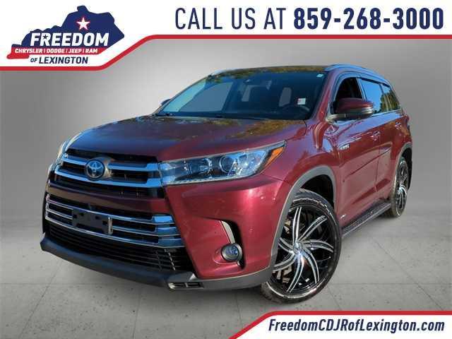 used 2018 Toyota Highlander Hybrid car, priced at $29,486