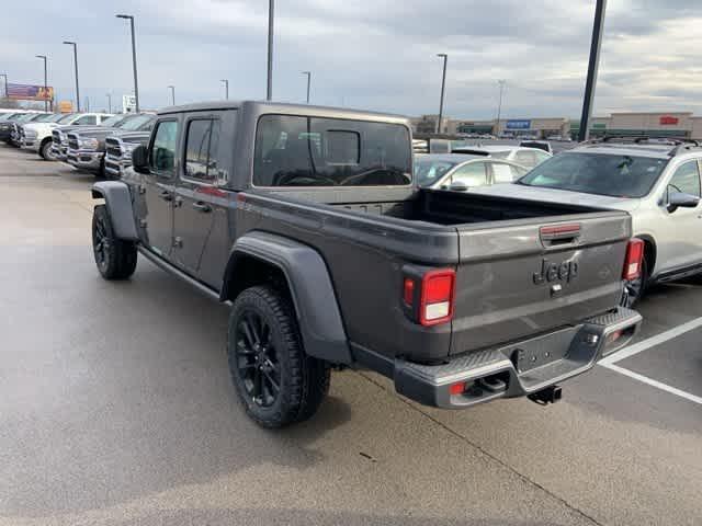 new 2025 Jeep Gladiator car, priced at $39,735