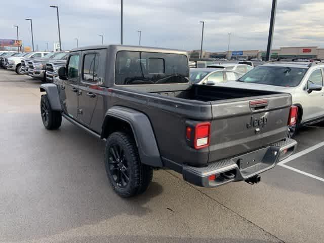 new 2025 Jeep Gladiator car, priced at $39,735