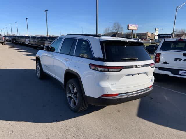 new 2025 Jeep Grand Cherokee car, priced at $49,260