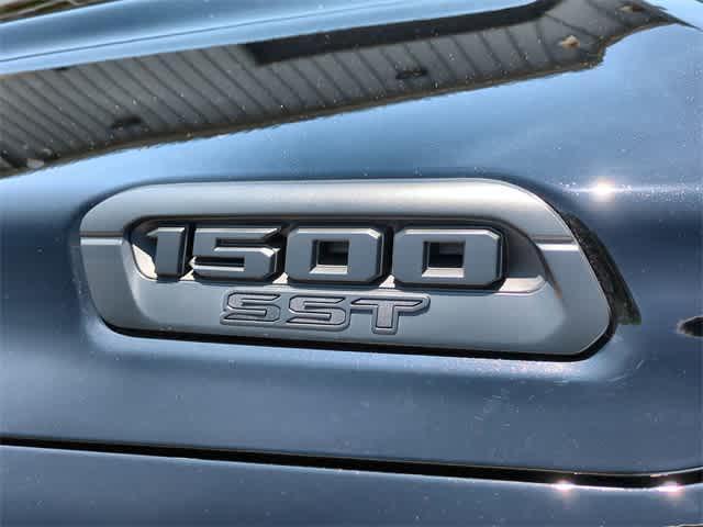 new 2025 Ram 1500 car, priced at $47,985