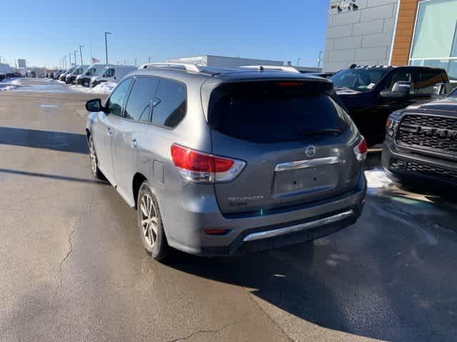 used 2015 Nissan Pathfinder car, priced at $3,950