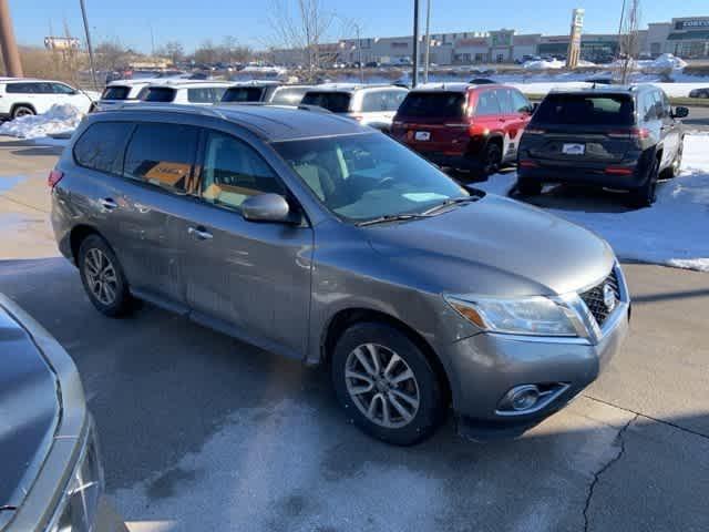 used 2015 Nissan Pathfinder car, priced at $3,950