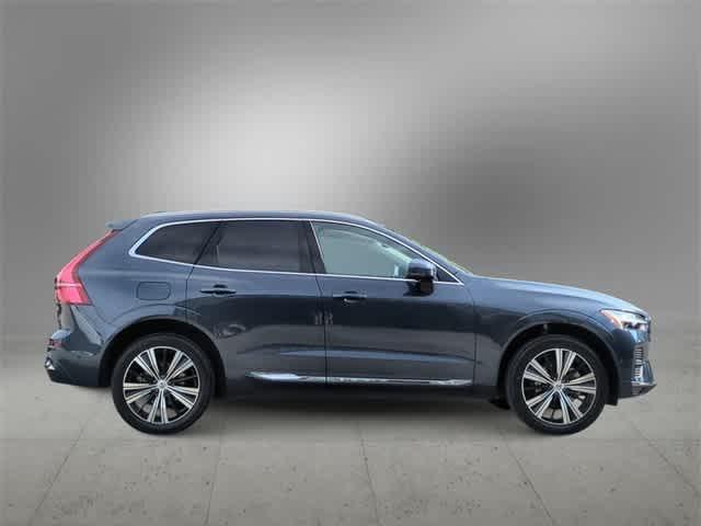 used 2022 Volvo XC60 car, priced at $34,185