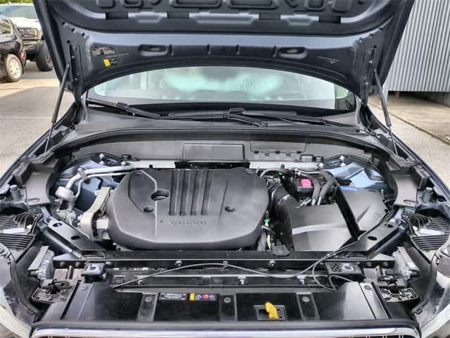 used 2022 Volvo XC60 car, priced at $34,185
