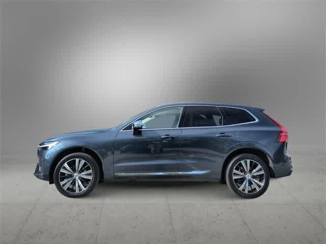 used 2022 Volvo XC60 car, priced at $34,185