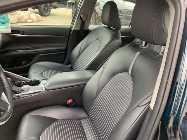 used 2018 Toyota Camry car, priced at $17,400