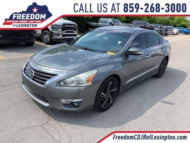used 2015 Nissan Altima car
