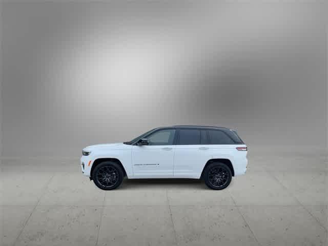 new 2025 Jeep Grand Cherokee car, priced at $60,670