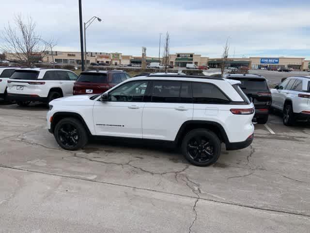 used 2023 Jeep Grand Cherokee car, priced at $29,350