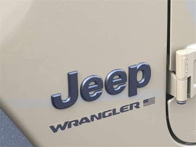 new 2025 Jeep Wrangler car, priced at $46,670