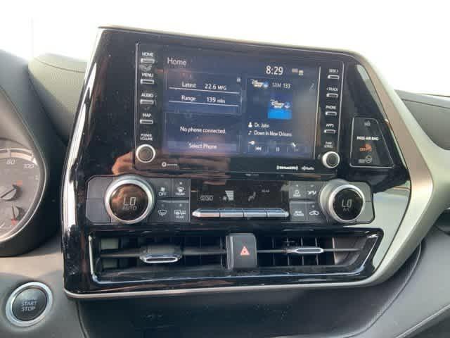 used 2021 Toyota Highlander car, priced at $23,495