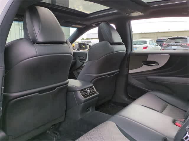 used 2022 Lexus LS 500 car, priced at $49,995
