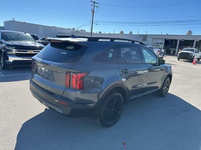 used 2022 Kia Sorento car, priced at $26,707