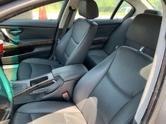 used 2009 BMW 328 car, priced at $2,985