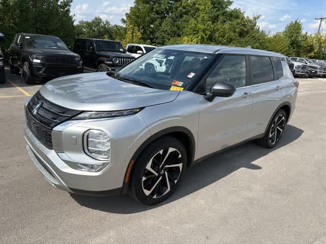 used 2022 Mitsubishi Outlander car, priced at $22,526