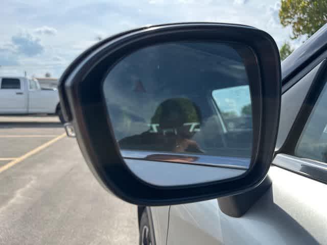 used 2022 Mitsubishi Outlander car, priced at $22,526