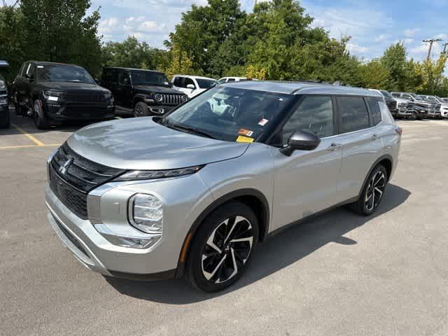 used 2022 Mitsubishi Outlander car, priced at $22,526