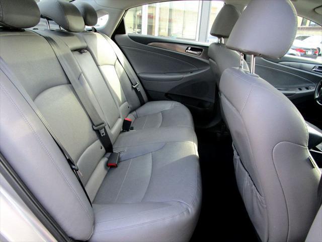 used 2014 Hyundai Sonata Hybrid car, priced at $9,985