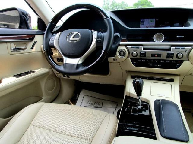 used 2013 Lexus ES 350 car, priced at $17,985