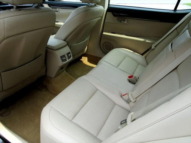 used 2013 Lexus ES 350 car, priced at $17,985
