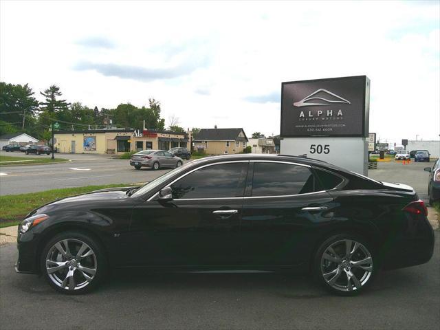used 2017 INFINITI Q70 car, priced at $21,985