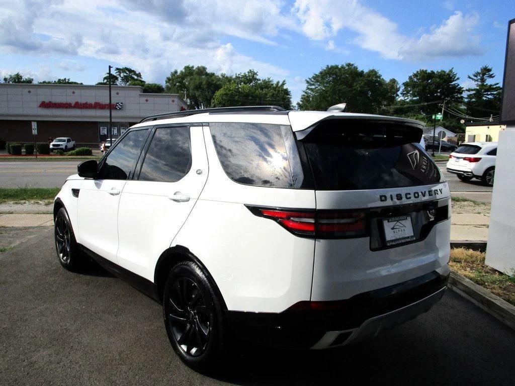 used 2020 Land Rover Discovery car, priced at $24,985