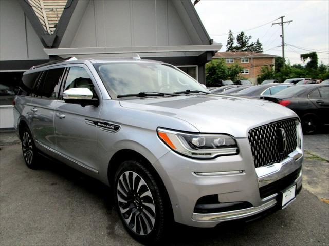 used 2022 Lincoln Navigator car, priced at $55,985