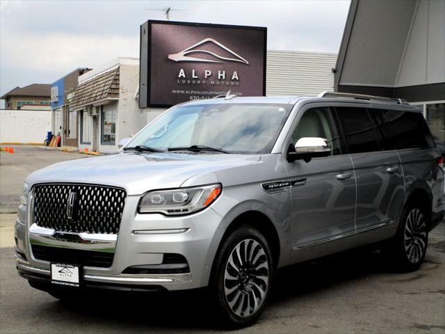 used 2022 Lincoln Navigator car, priced at $55,985