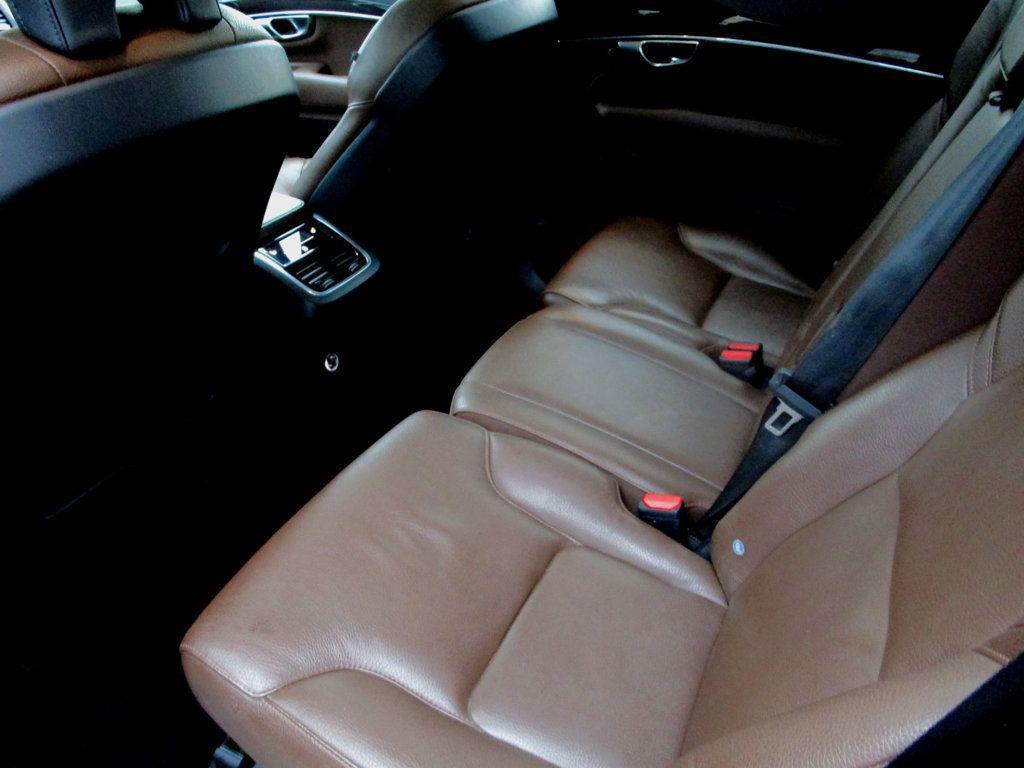 used 2019 Volvo XC90 car, priced at $18,985