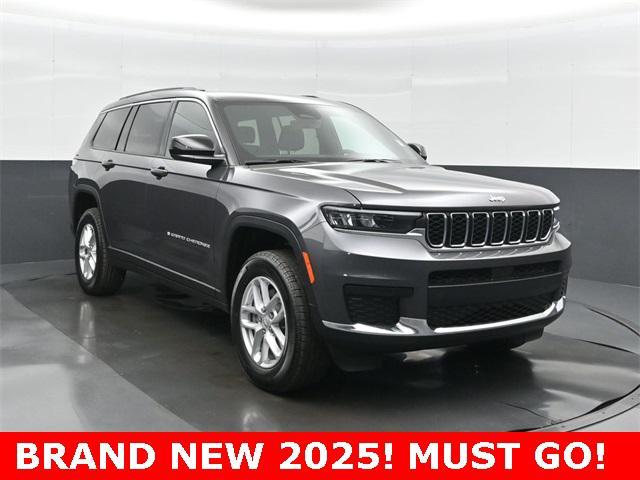 new 2025 Jeep Grand Cherokee L car, priced at $33,125