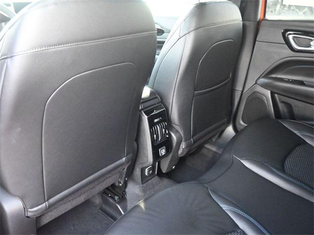 new 2026 Jeep Compass car, priced at $33,405