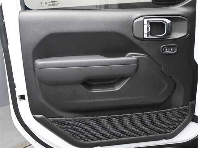 new 2025 Jeep Wrangler car, priced at $36,750