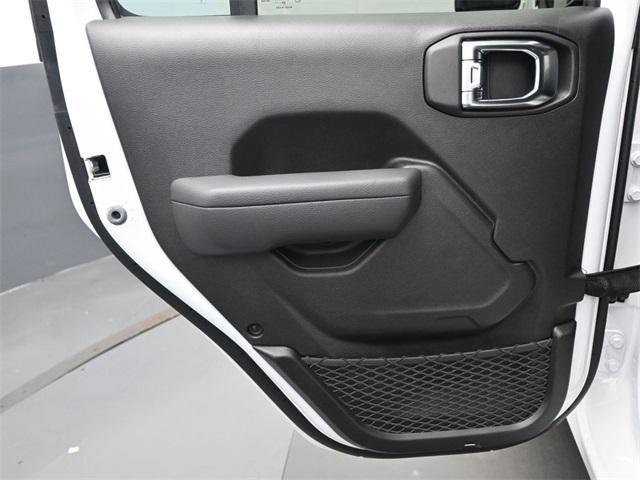 new 2025 Jeep Wrangler car, priced at $36,750